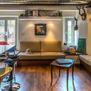 Apartment Trastevere Romantic House, Rome