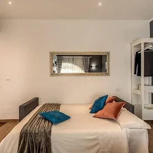 Apartment Colosseum Royal, Rome