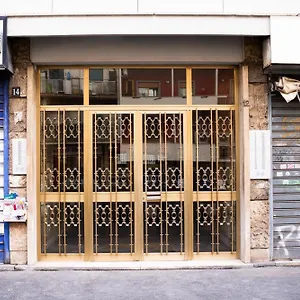 Nonna Pina moderno Vicino Metro Awifi,netflix Appartamento